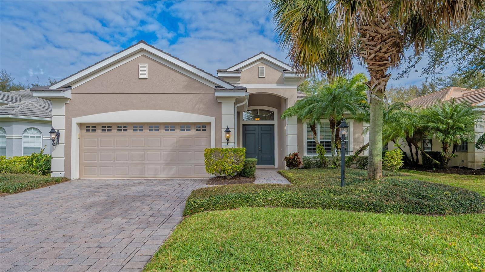 Lakewood Ranch, FL 34202,12327 THORNHILL CT
