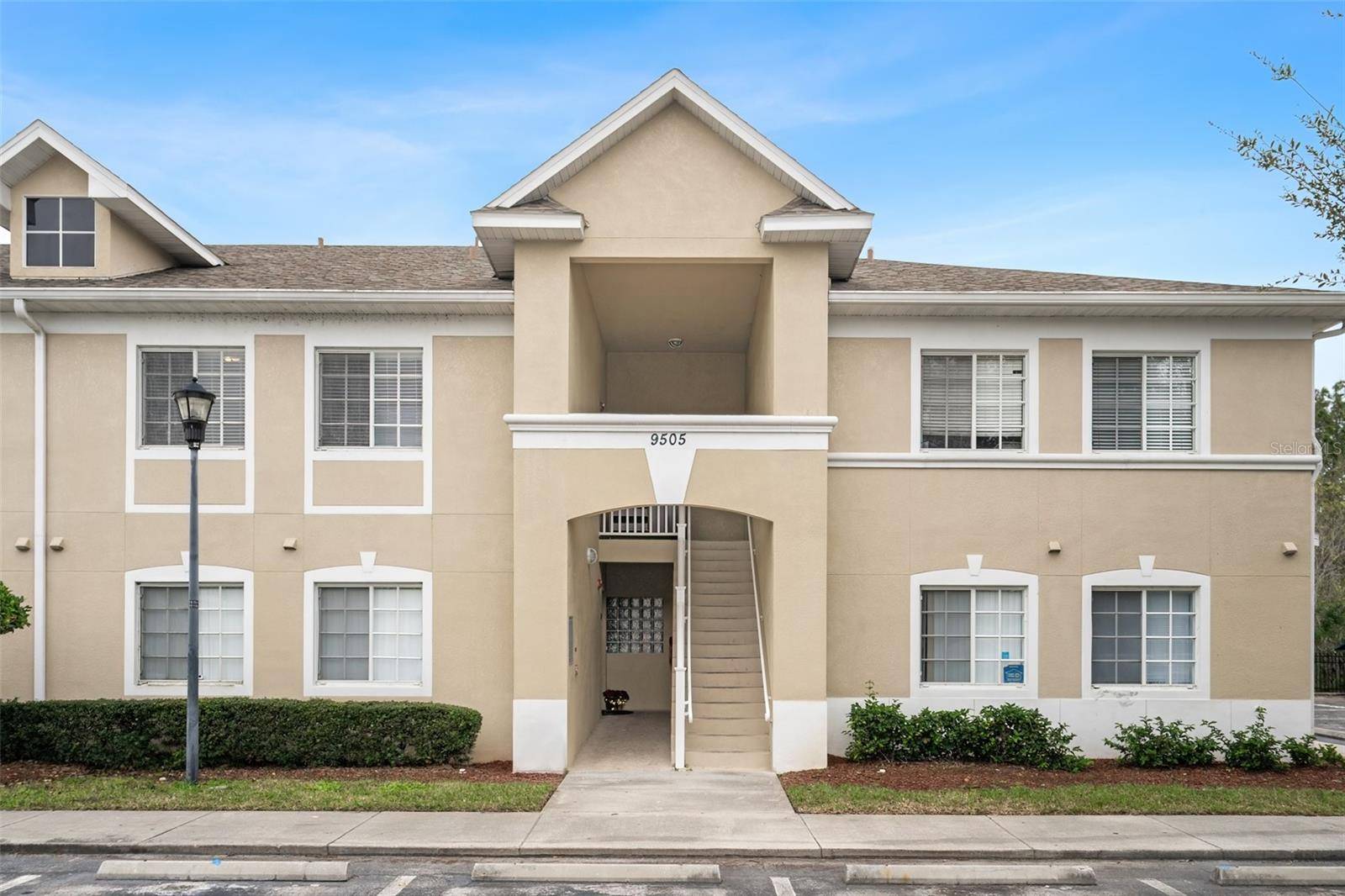 Riverview, FL 33578,9505 AMBERDALE CT #201