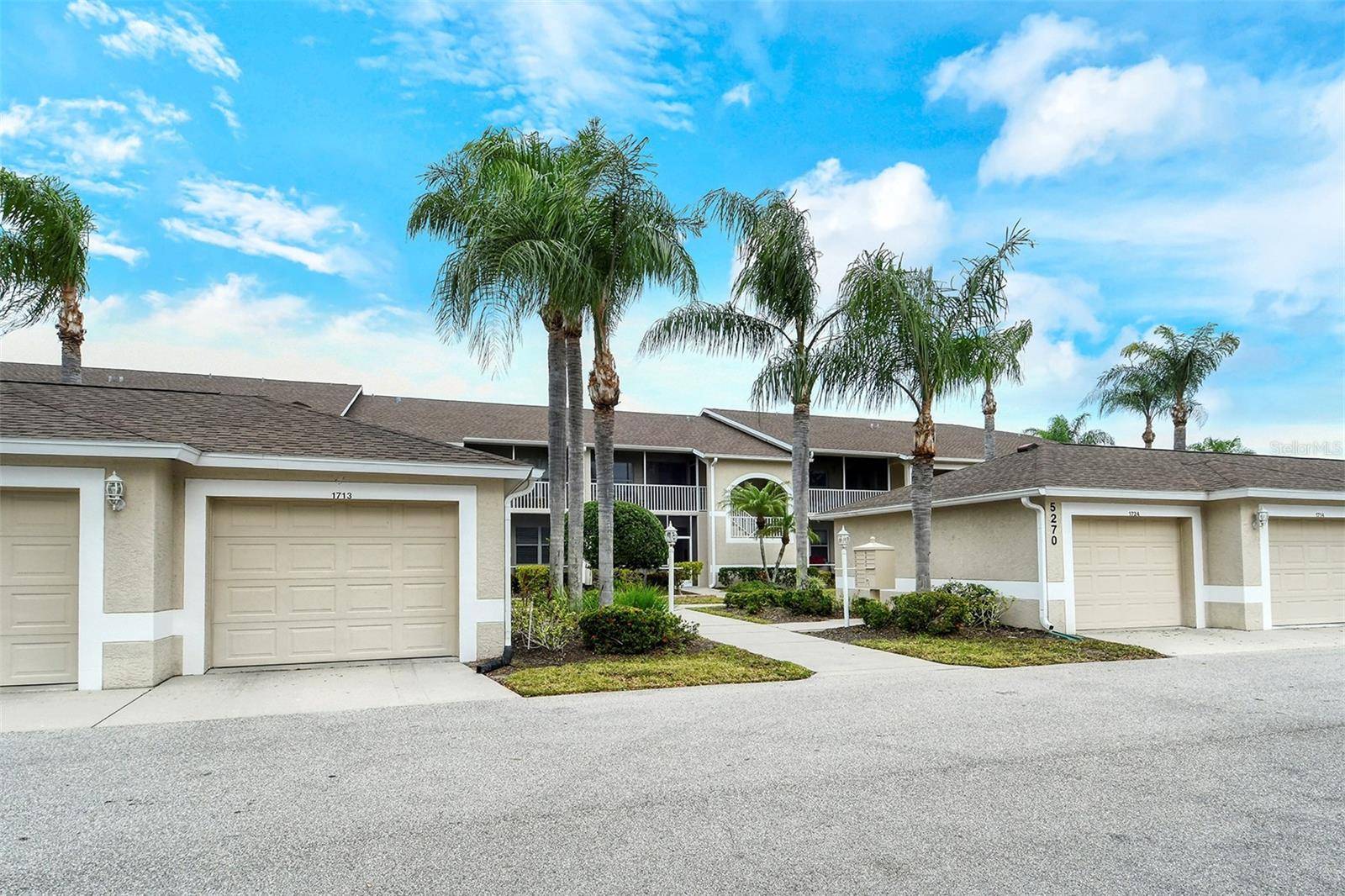 Sarasota, FL 34241,5270 HYLAND HILLS AVE #1716