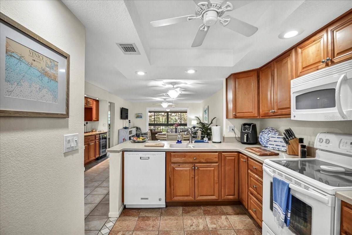 Venice, FL 34285,275 MISSION TRL W #H