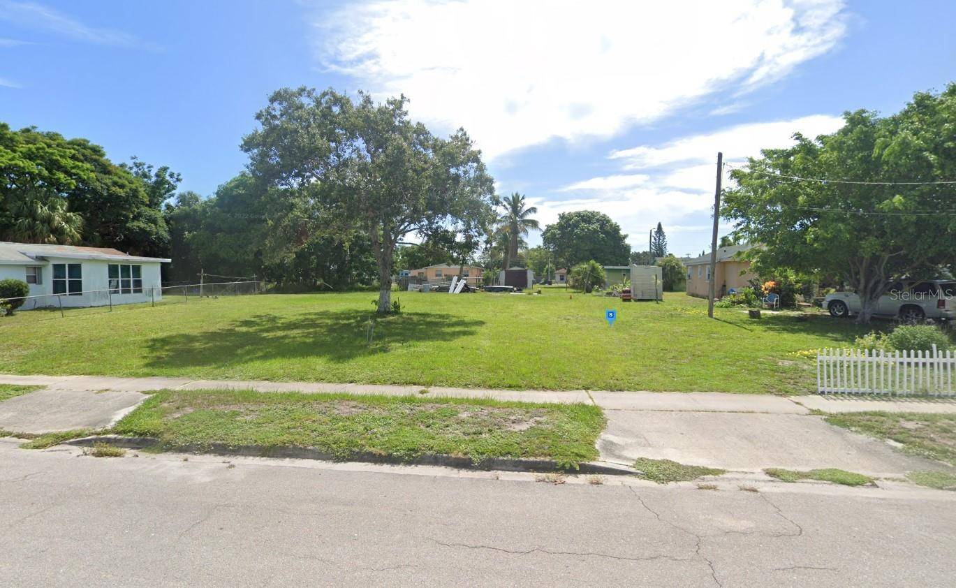 Fort Pierce, FL 34950,800 N 18TH ST