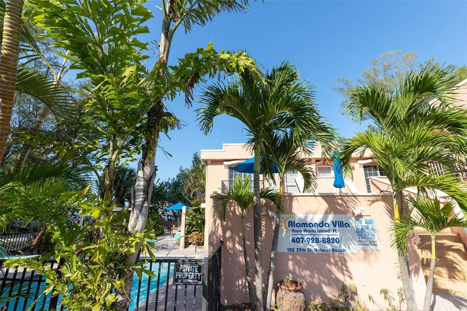 Holmes Beach, FL 34217,102 39TH