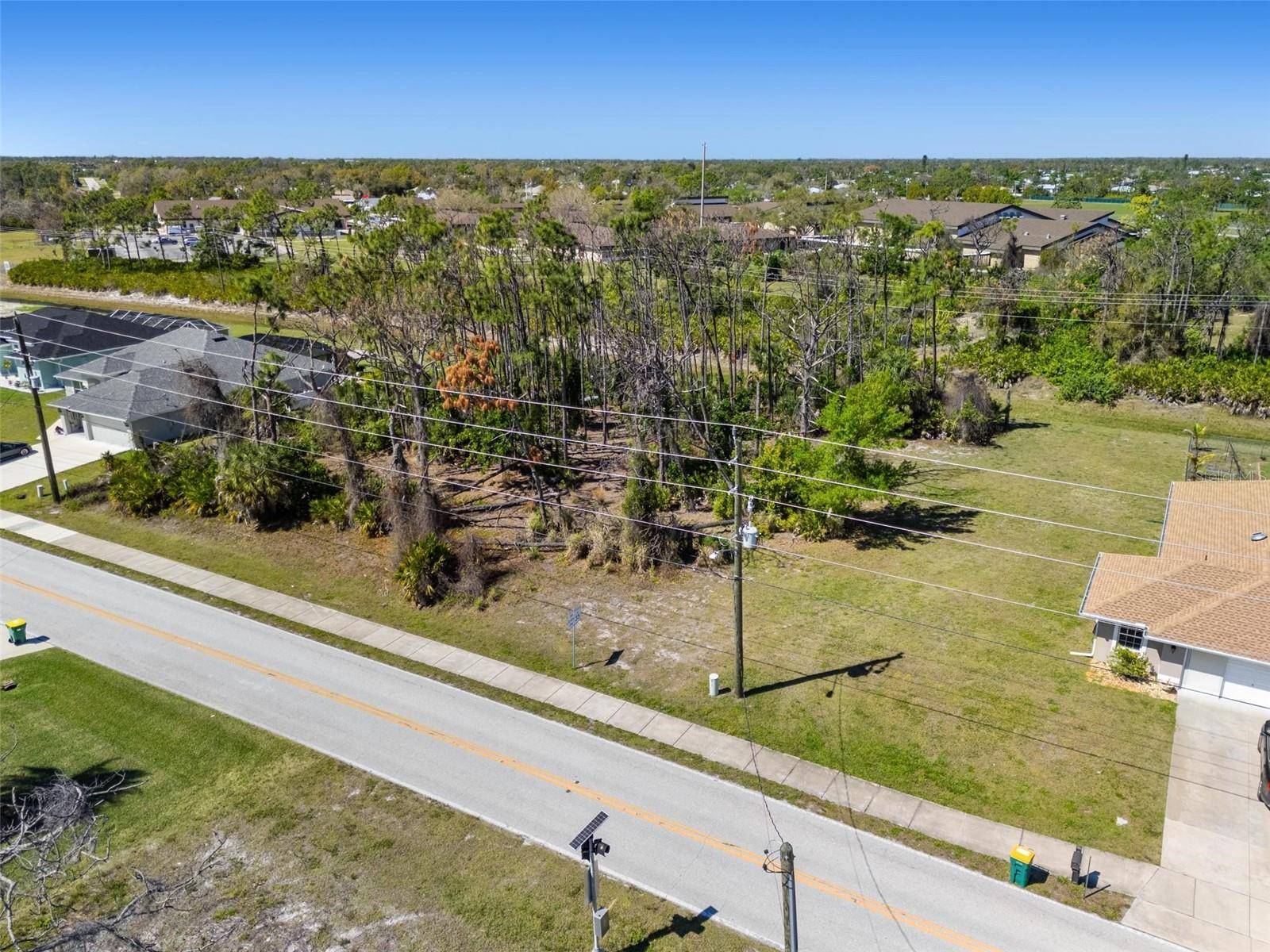 Rotonda West, FL 33947,451 BOUNDARY BLVD