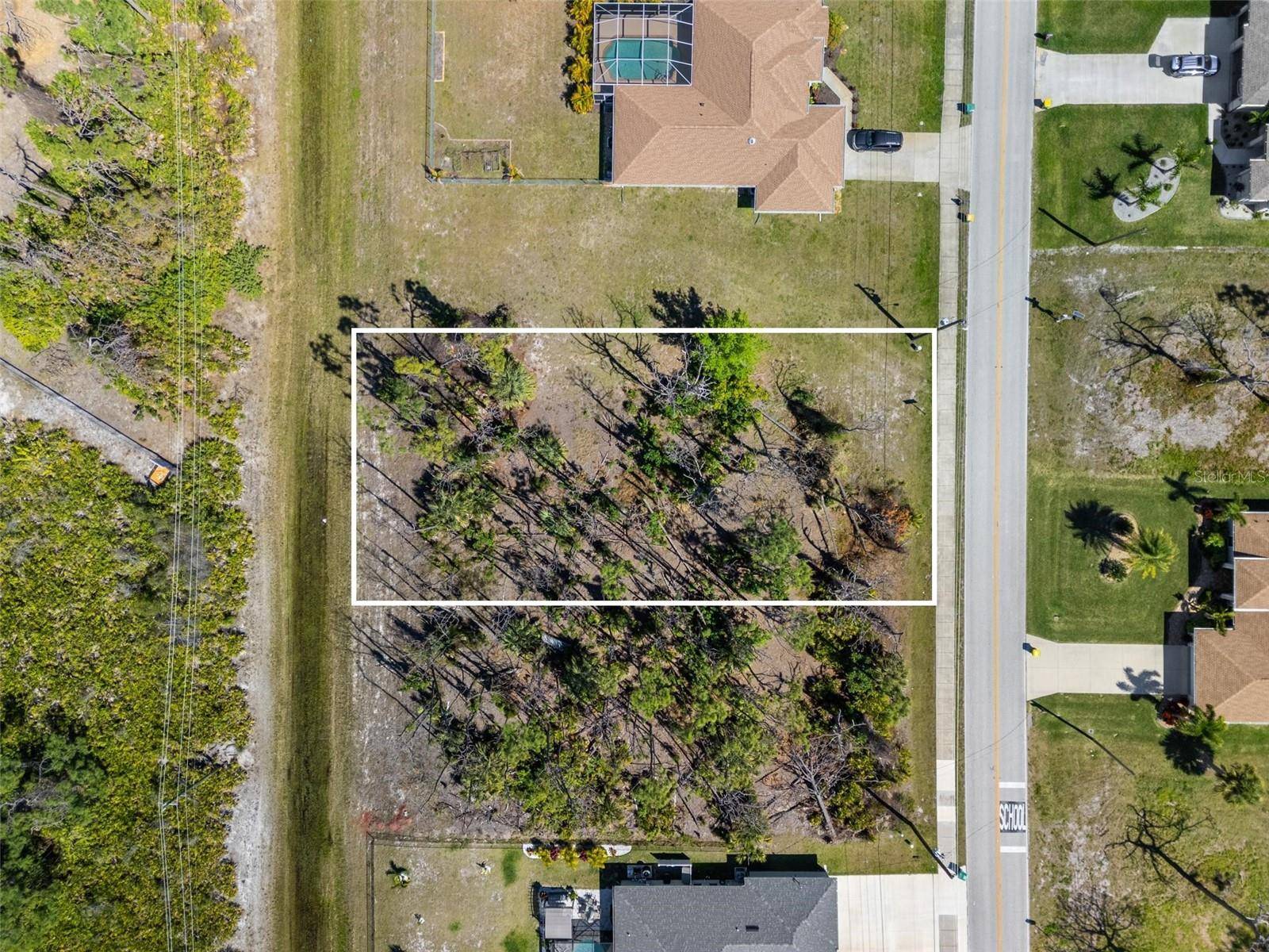 Rotonda West, FL 33947,451 BOUNDARY BLVD