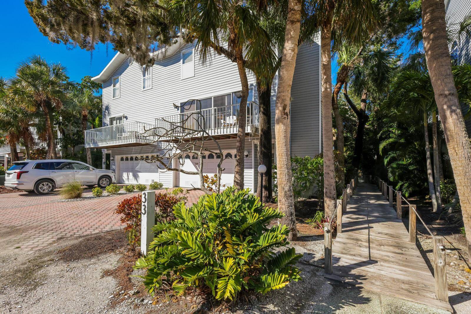 Holmes Beach, FL 34217,6250 HOLMES BLVD #33