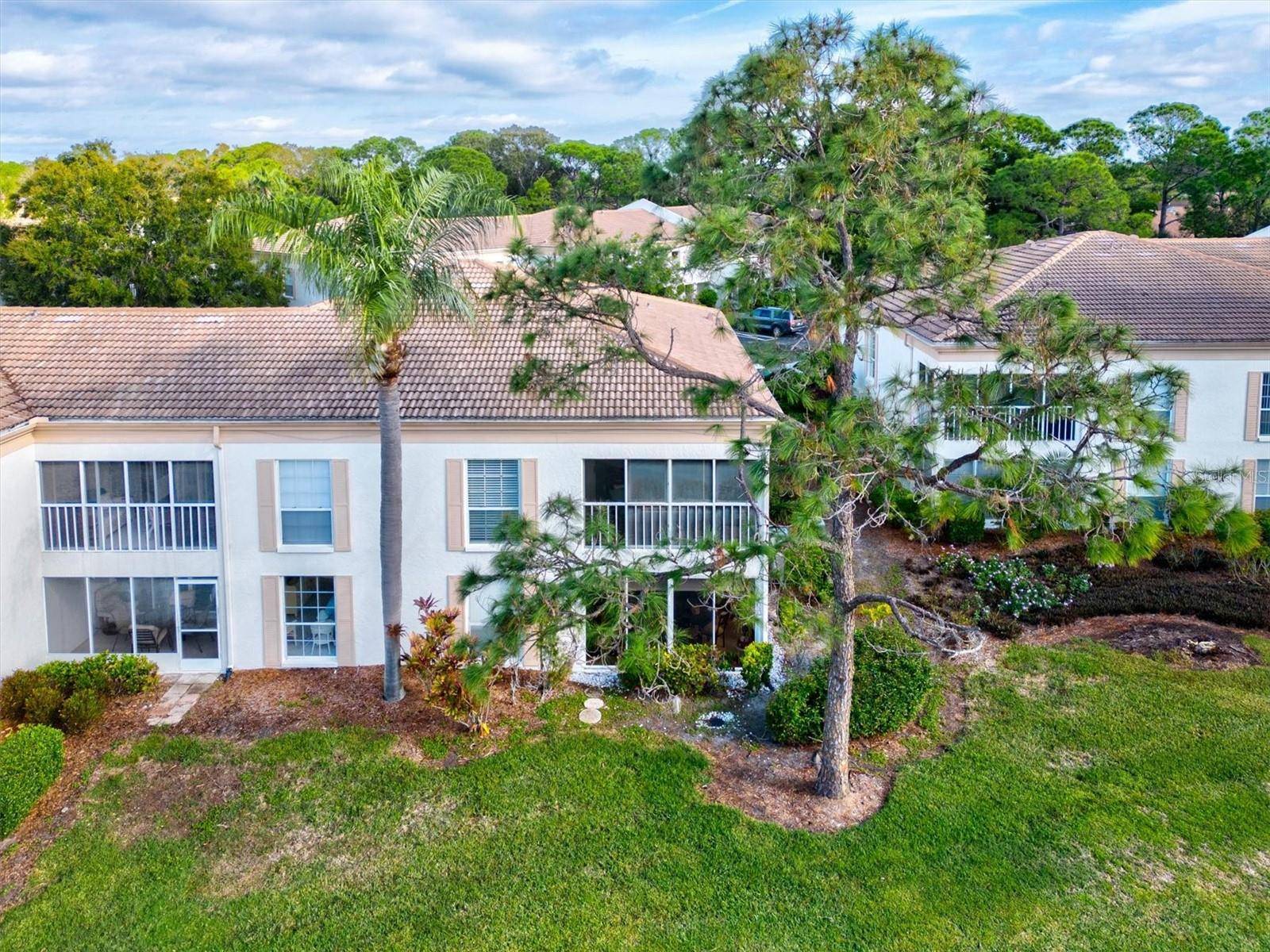 Sarasota, FL 34235,5262 WEDGEWOOD LN #52