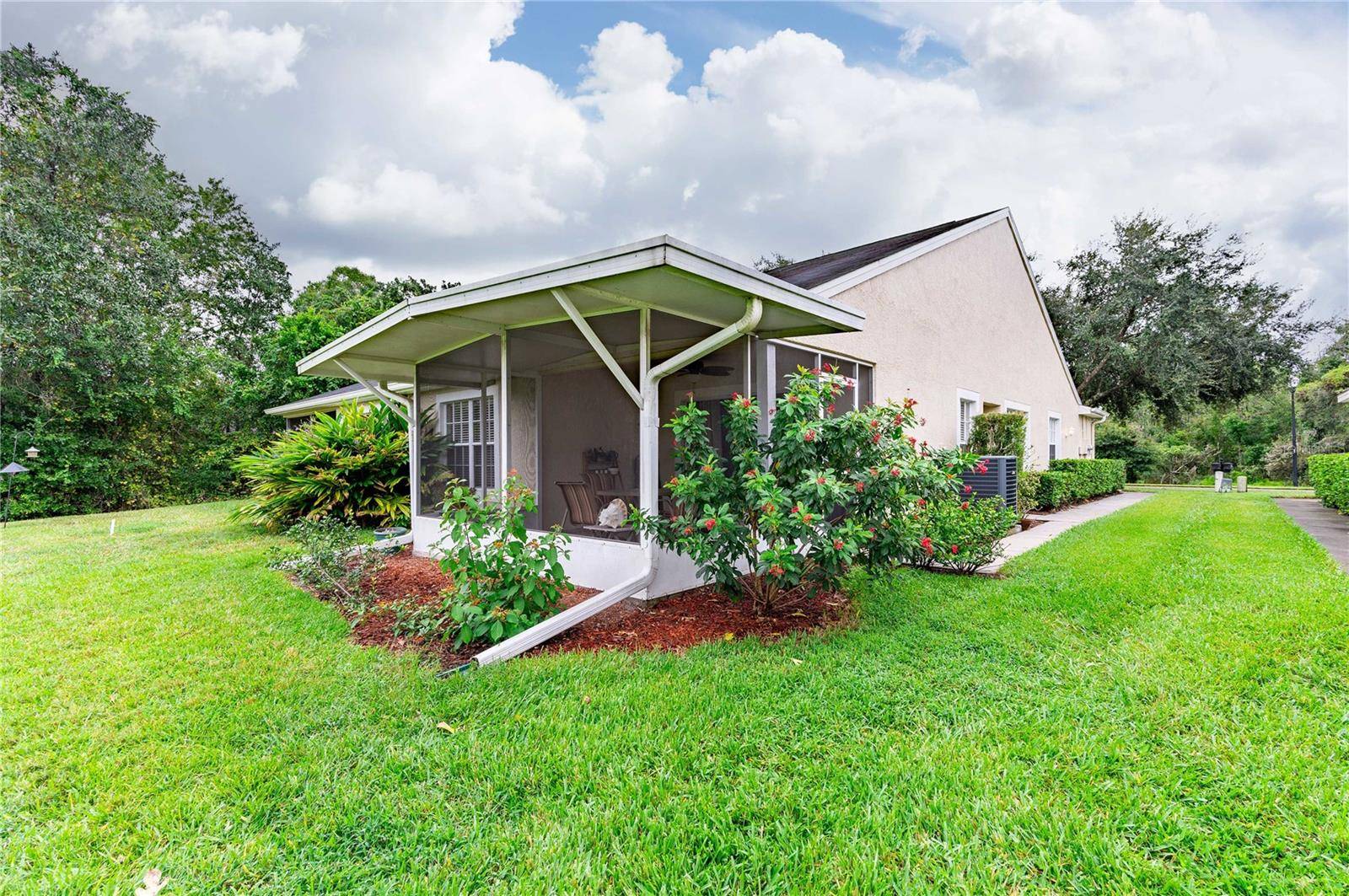 Zephyrhills, FL 33541,34903 DOUBLE EAGLE CT