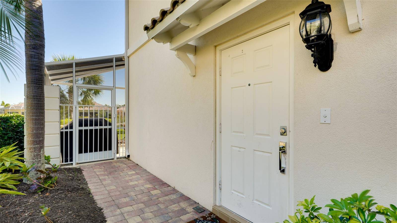 Sarasota, FL 34238,1749 BURGOS DR
