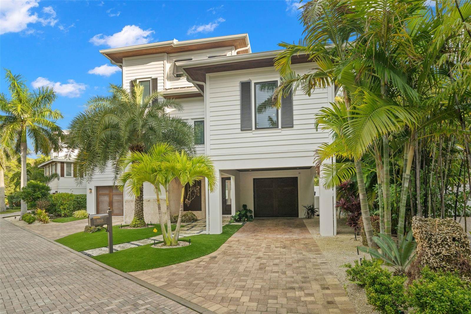 Longboat Key, FL 34228,5005 GULF OF MEXICO DR #5