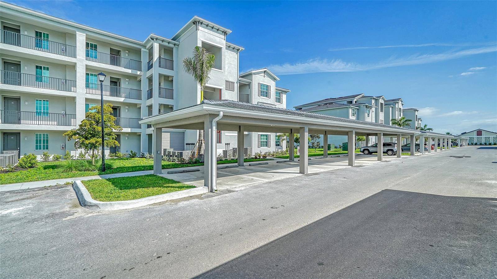 Venice, FL 34293,12180 WELLEN GOLF ST #405