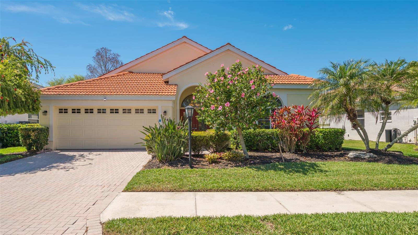 Sarasota, FL 34238,5141 FLAGSTONE DR