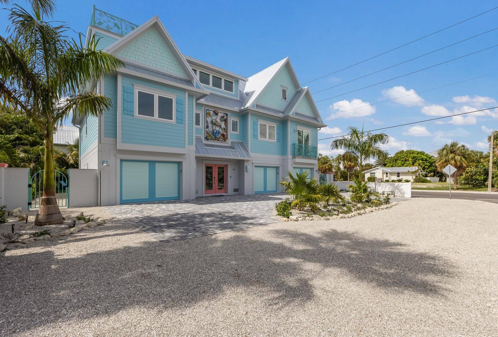 Anna Maria, FL 34216,118 MANGROVE AVE