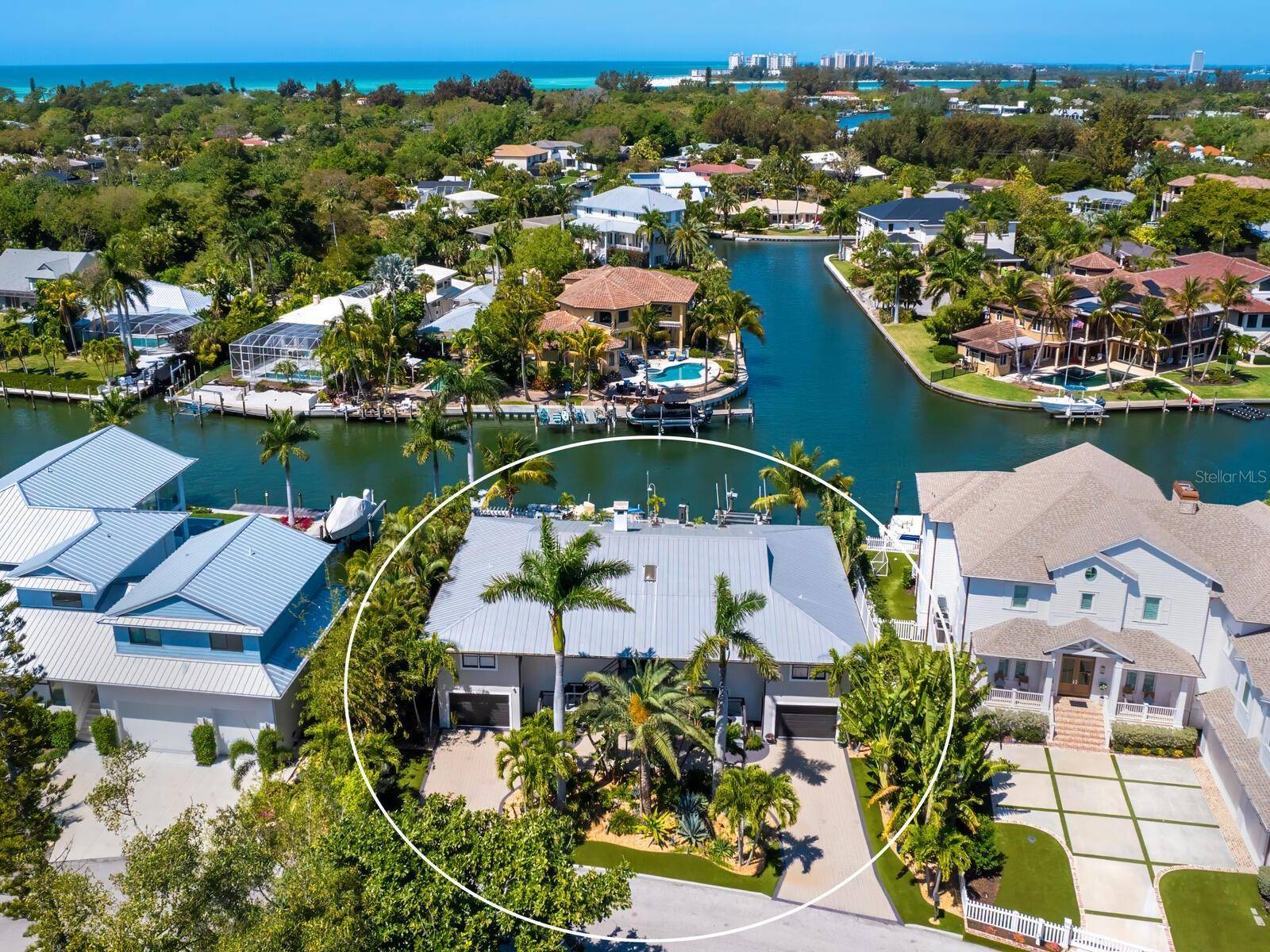 Sarasota, FL 34242,767 TROPICAL CIR