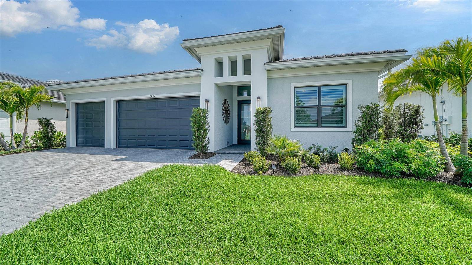 Sarasota, FL 34240,9137 BERNINI PL