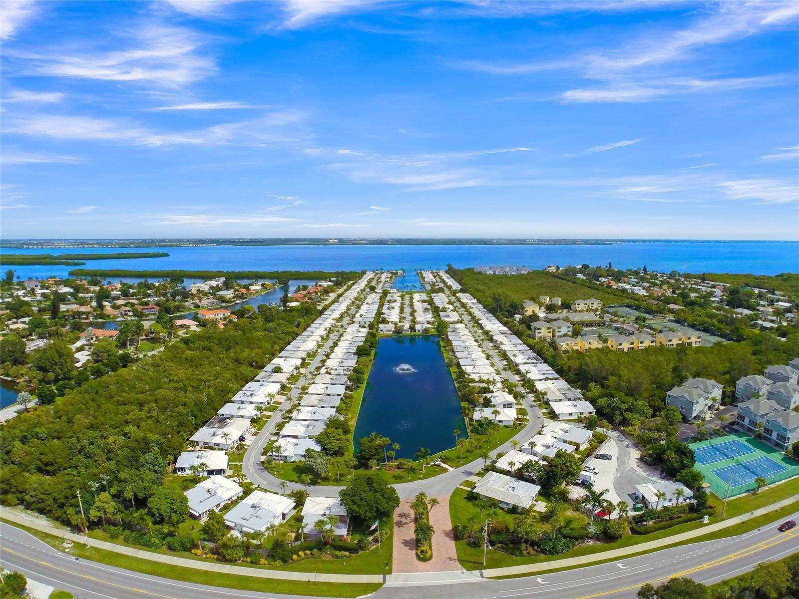 Longboat Key, FL 34228,653 SPANISH DR N