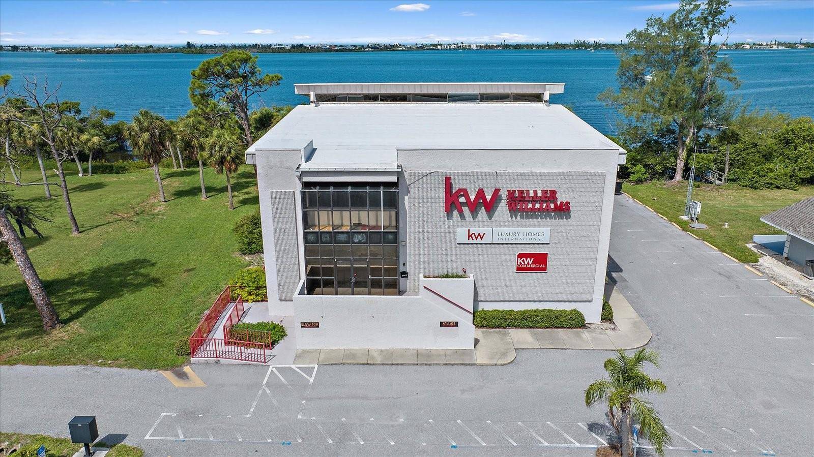 Englewood, FL 34223,1160 S MCCALL RD