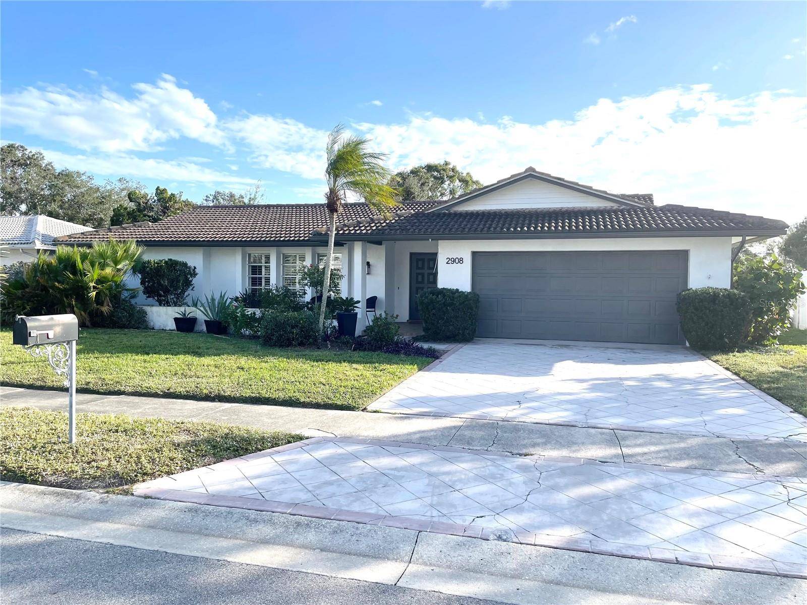 Sarasota, FL 34231,2908 CAPTIVA DR