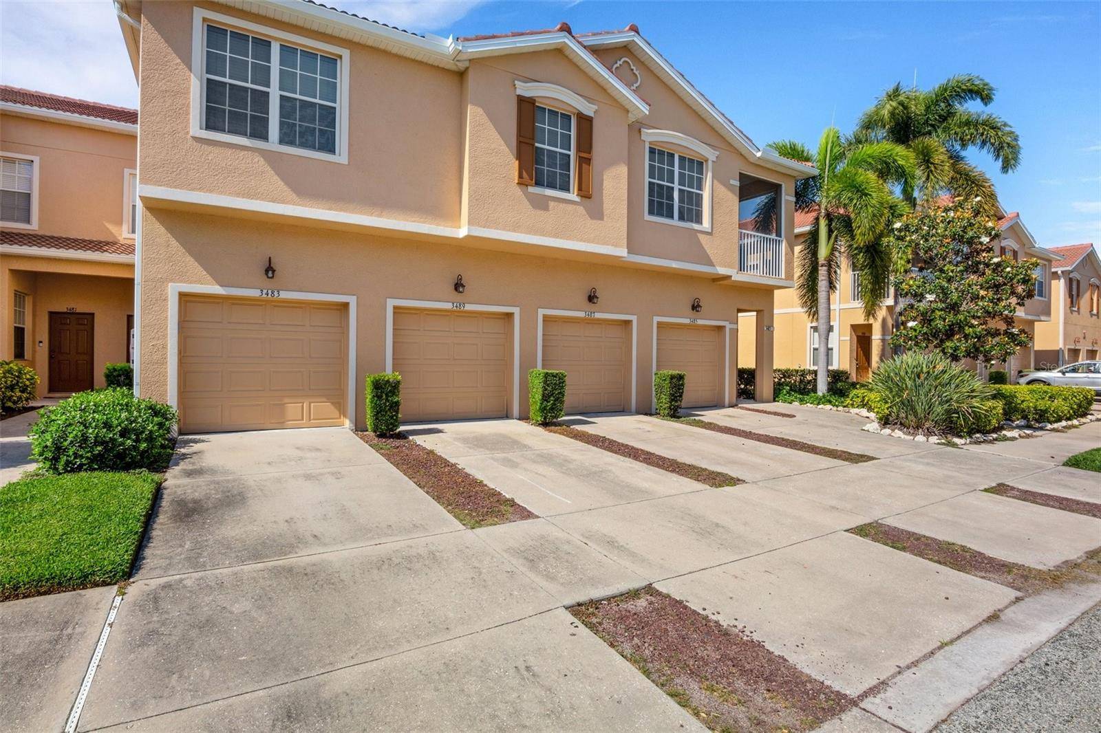 Sarasota, FL 34243,3487 PARKRIDGE CIR #17-106