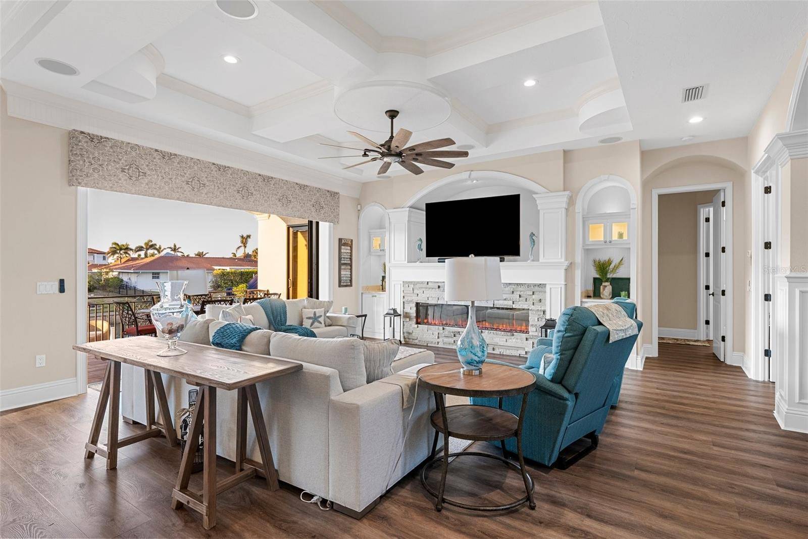 Longboat Key, FL 34228,531 RANGER LN