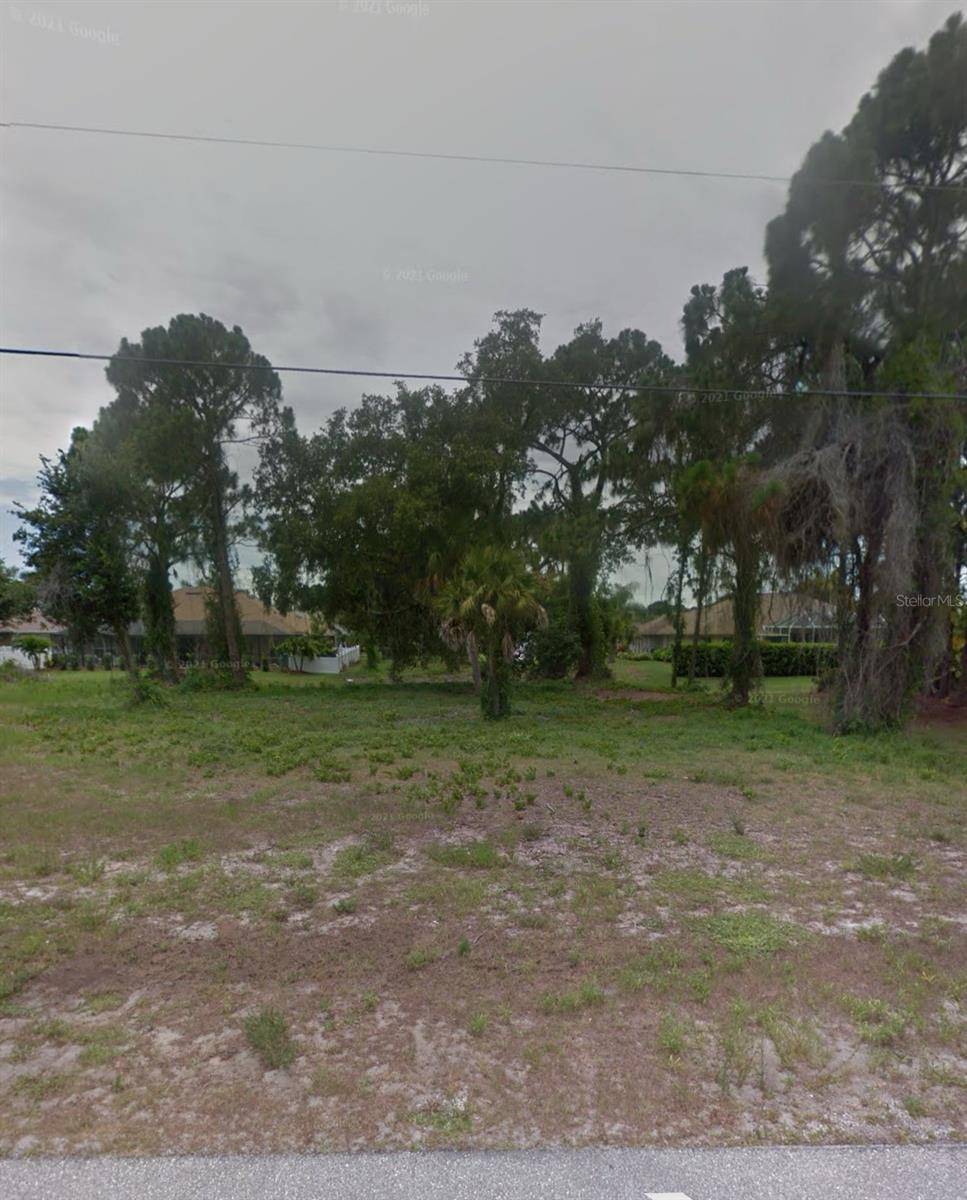 Rotonda West, FL 33947,229 WHITE MARSH LN