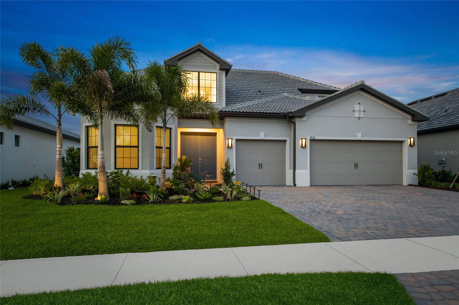 Sarasota, FL 34240,7936 SUNSET PINES DR