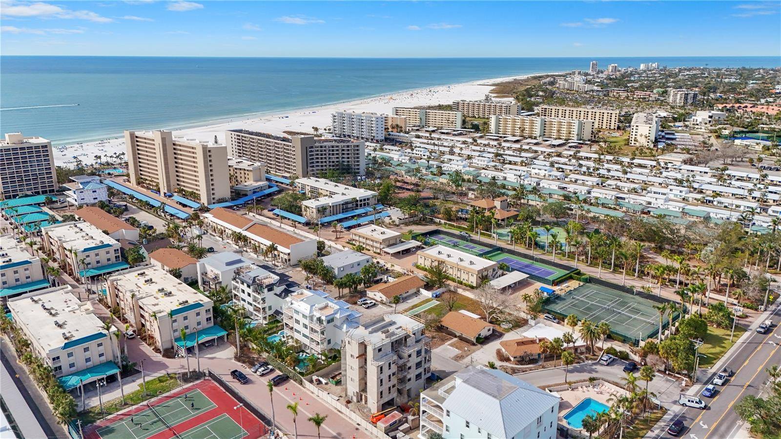 Sarasota, FL 34242,1150 WINDSONG LN #200
