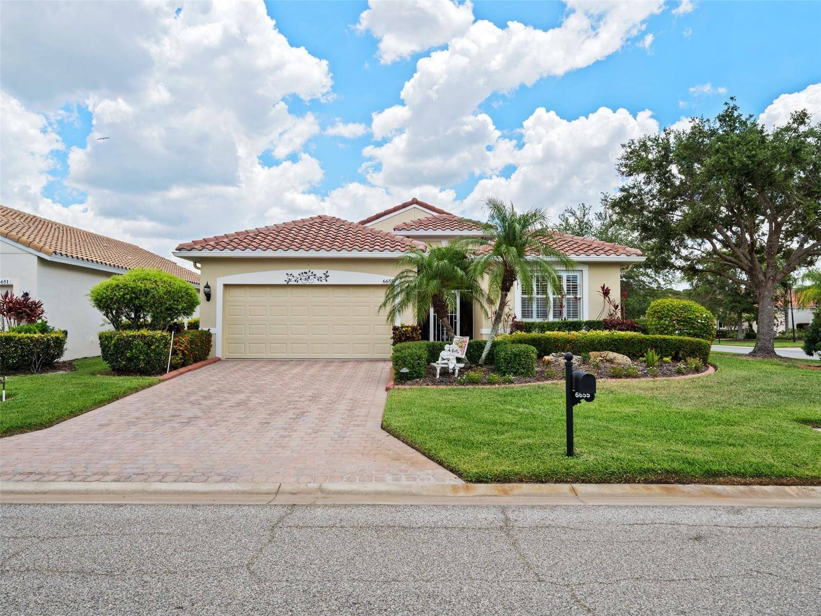 Sarasota, FL 34243,6655 41ST STREET CIR E