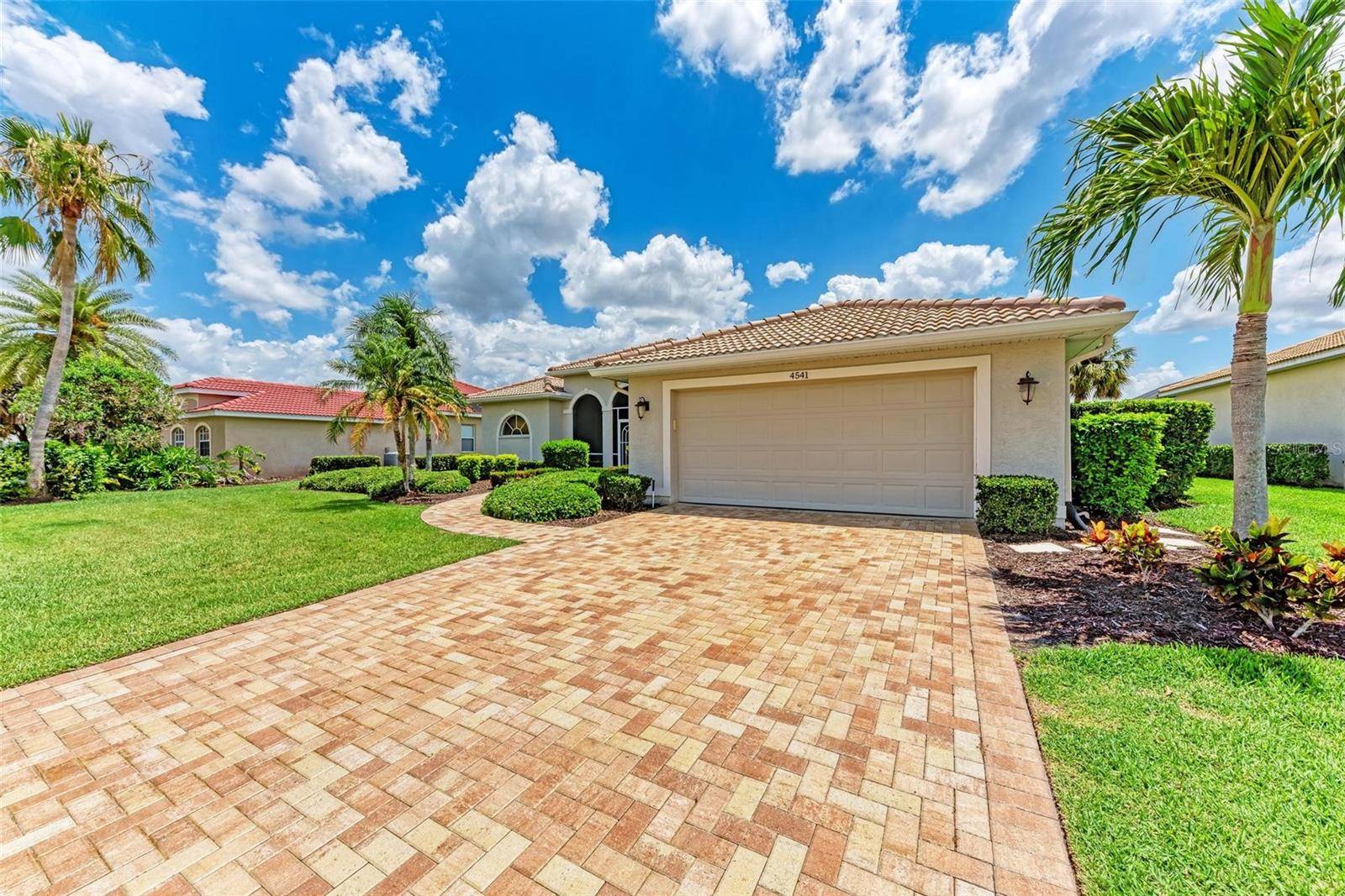 Sarasota, FL 34241,4541 CHASE OAKS DR