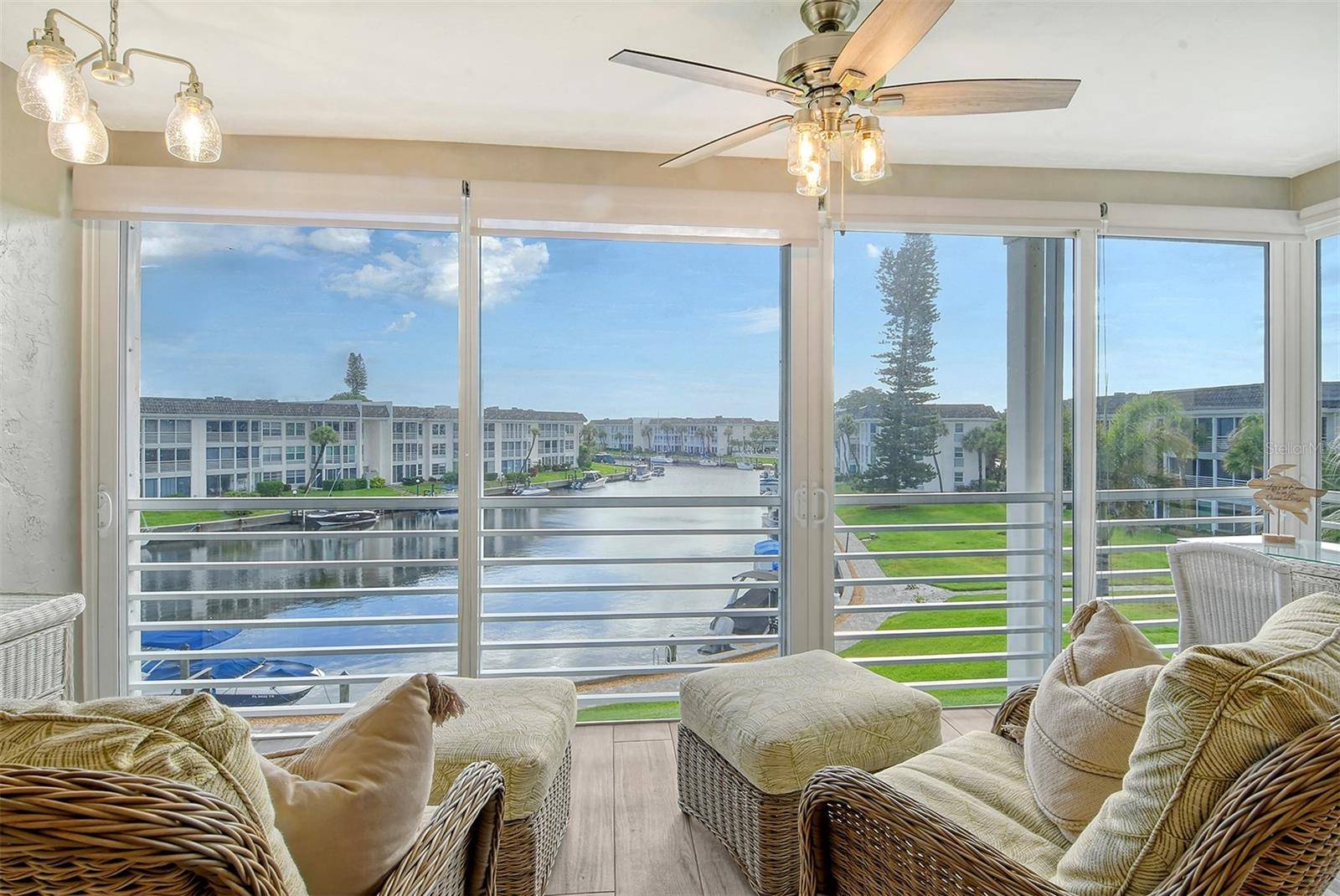 Longboat Key, FL 34228,4350 CHATHAM DR #E307