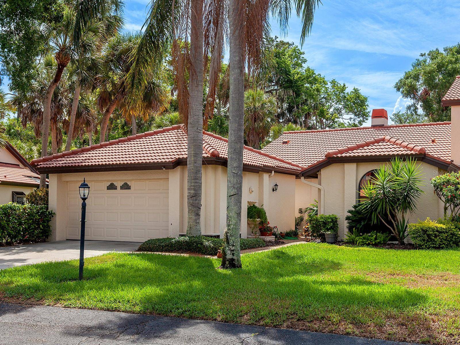 Sarasota, FL 34241,7360 OAK MOSS DR #4