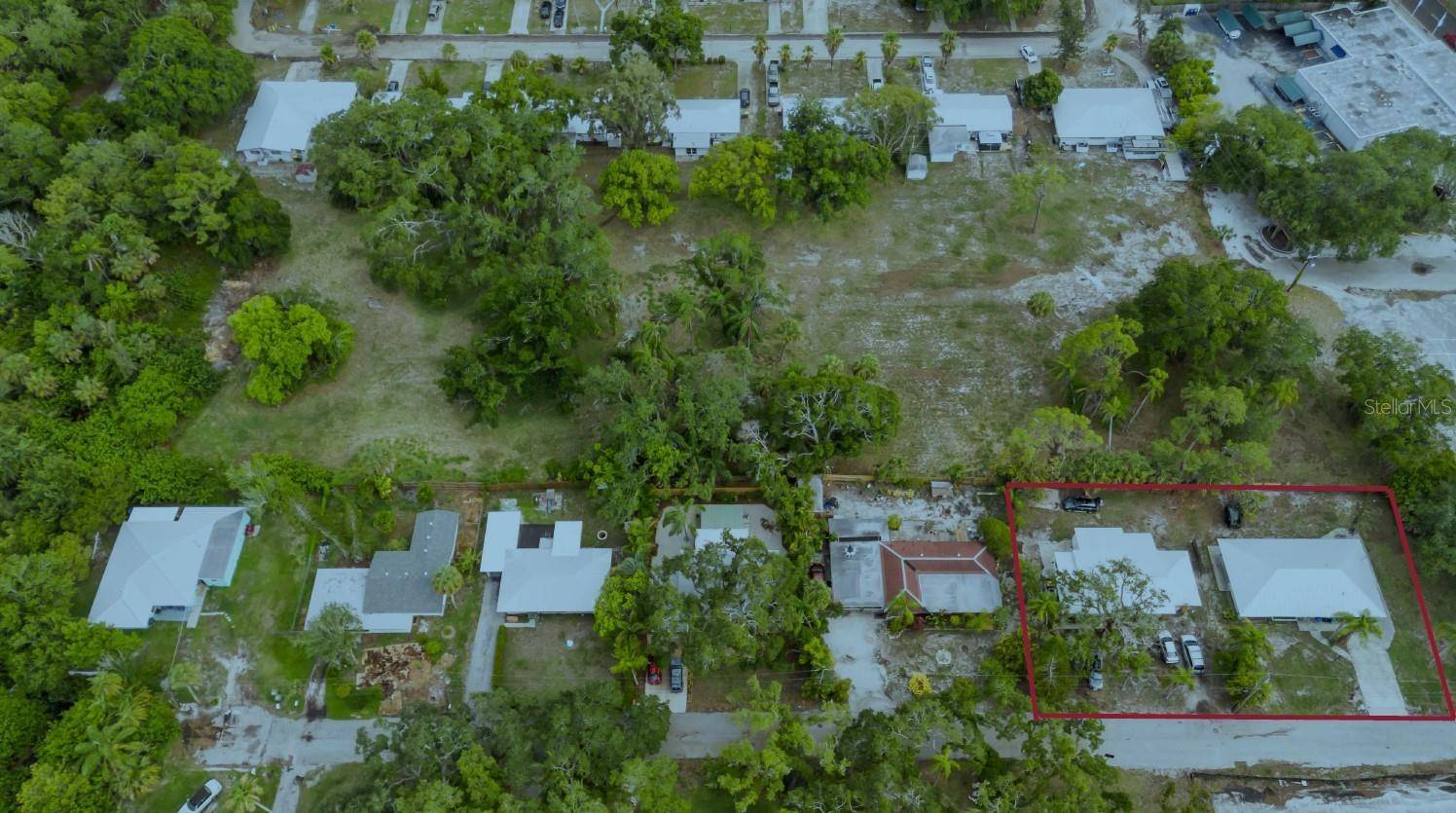Sarasota, FL 34234,4500 N TAMIAMI TRL