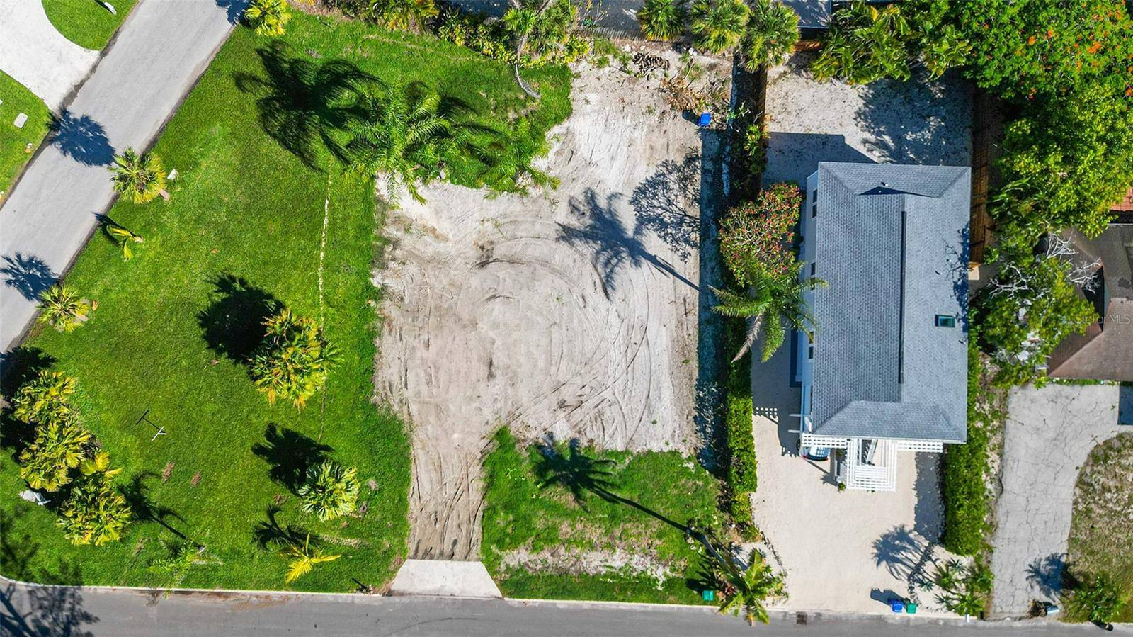 Longboat Key, FL 34228,591 RUSSELL ST