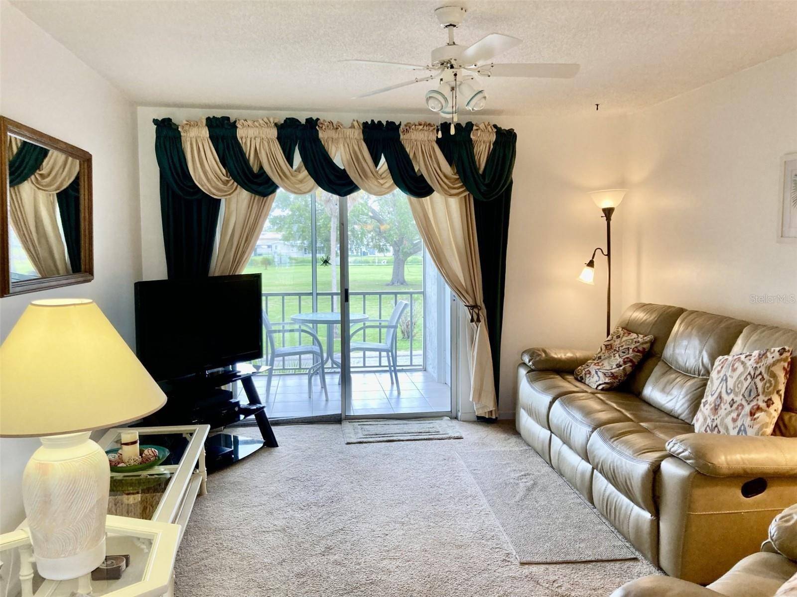 Bradenton, FL 34207,4703 1ST CT W #393