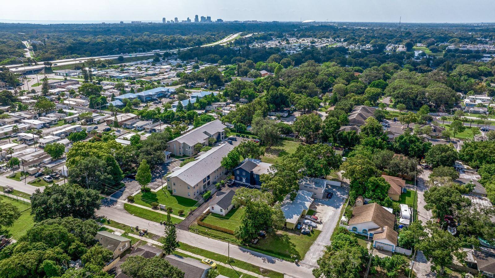 St Petersburg, FL 33714,2596 52ND AVE N