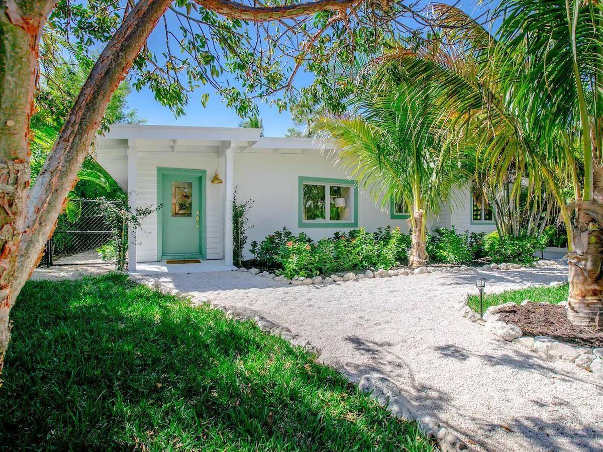 Longboat Key, FL 34228,6979 LONGBOAT DR S
