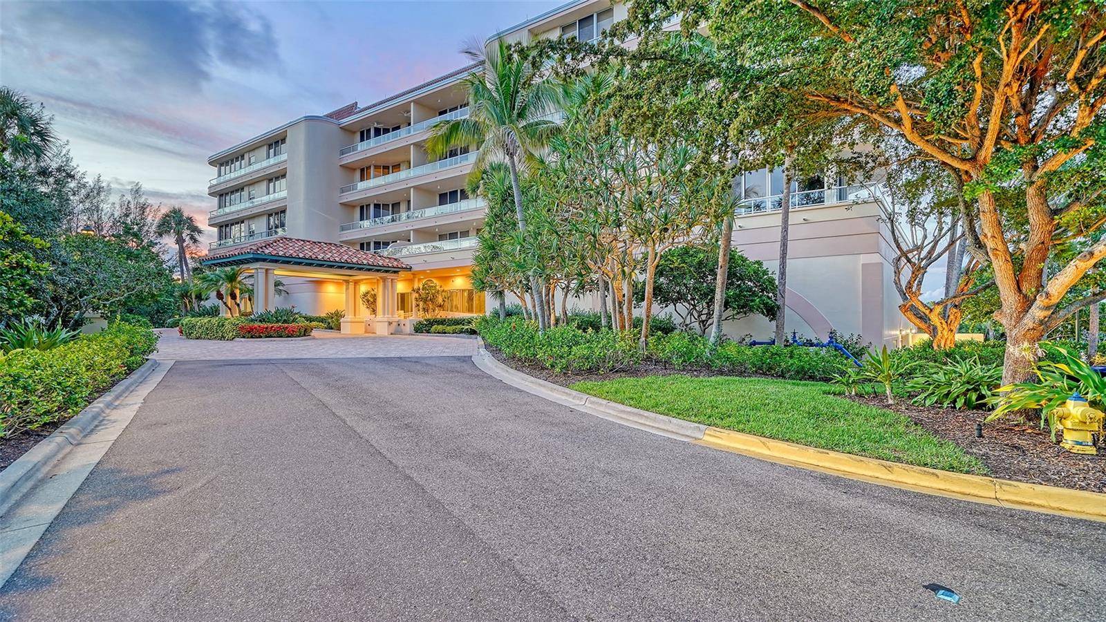 Longboat Key, FL 34228,3080 GRAND BAY BLVD #533