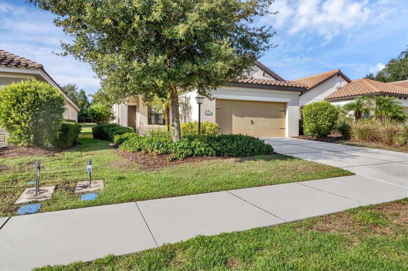 Bradenton, FL 34211,13008 DEEP BLUE PL