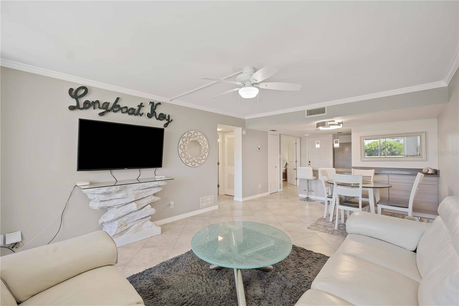 Longboat Key, FL 34228,2045 GULF OF MEXICO DR #M1-214