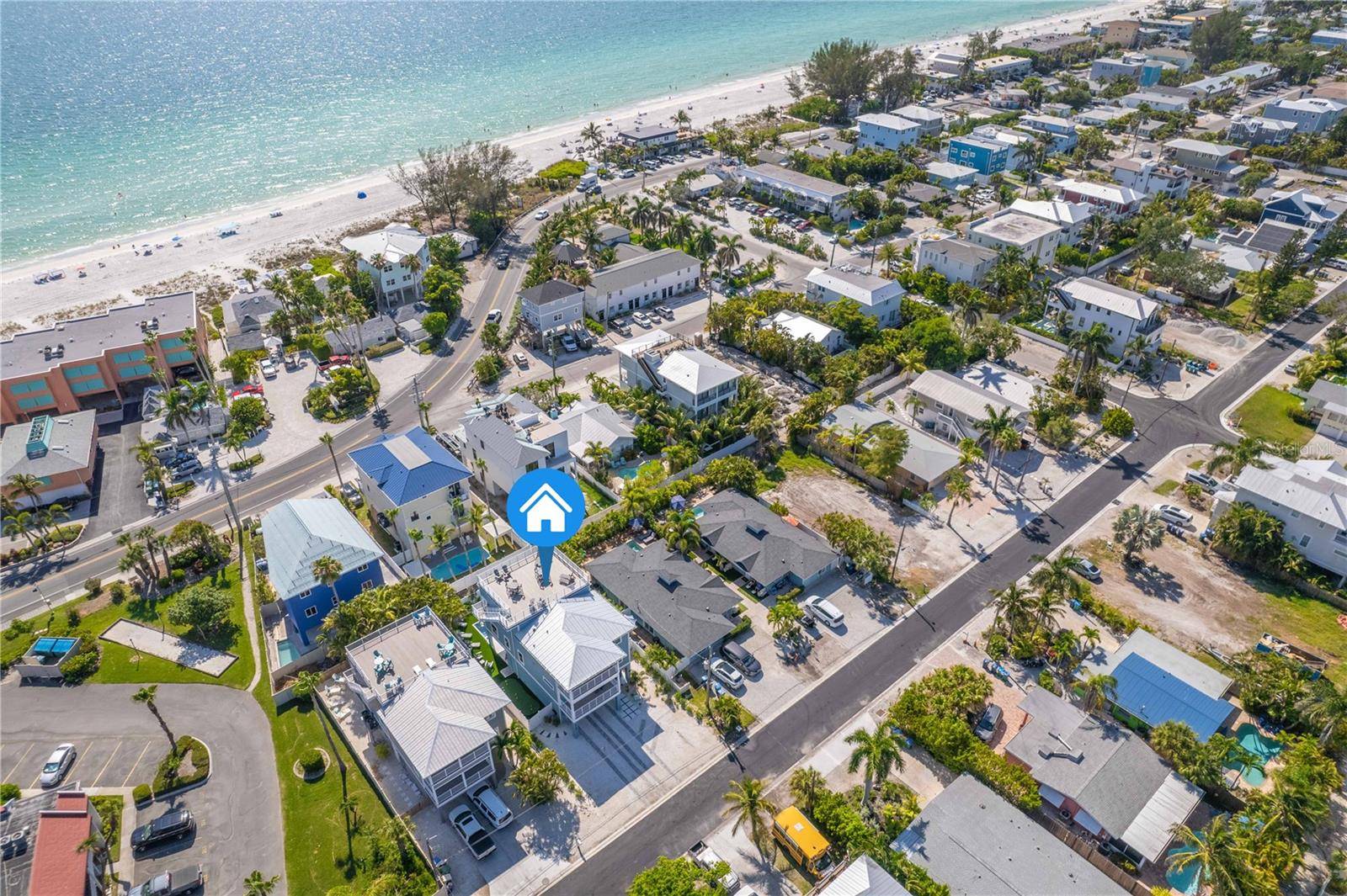Bradenton Beach, FL 34217,2102 AVENUE B