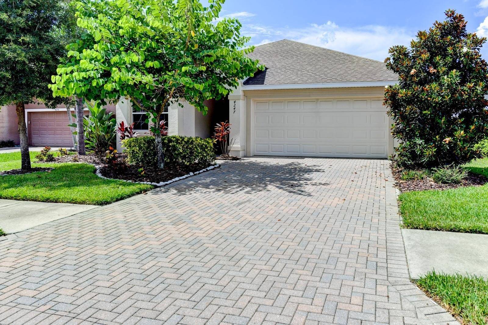 Sarasota, FL 34240,4247 ADELAAR DR