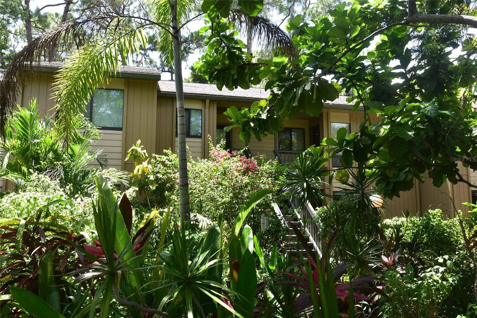 Sarasota, FL 34231,1720 GLENHOUSE DR #GL427