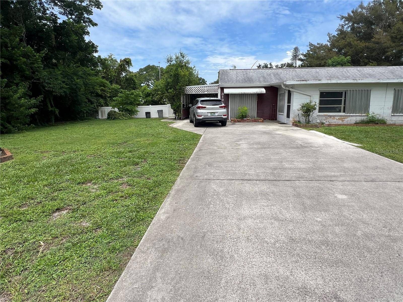 Nokomis, FL 34275,313 JESSICA ST S ST S