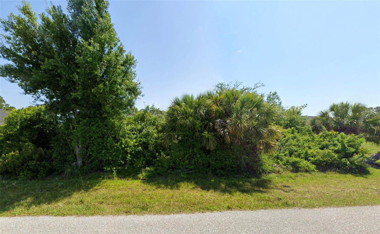 Port Charlotte, FL 33981,12364 BUFFING RD