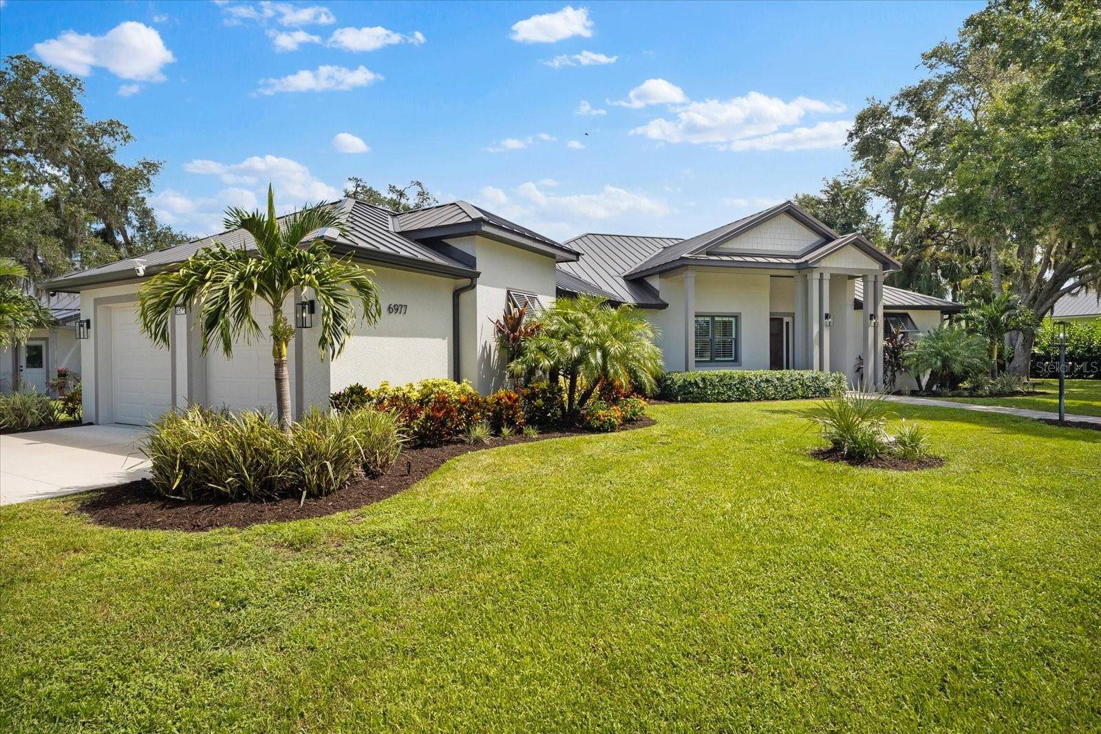 Sarasota, FL 34241,6977 BEE RIDGE RD