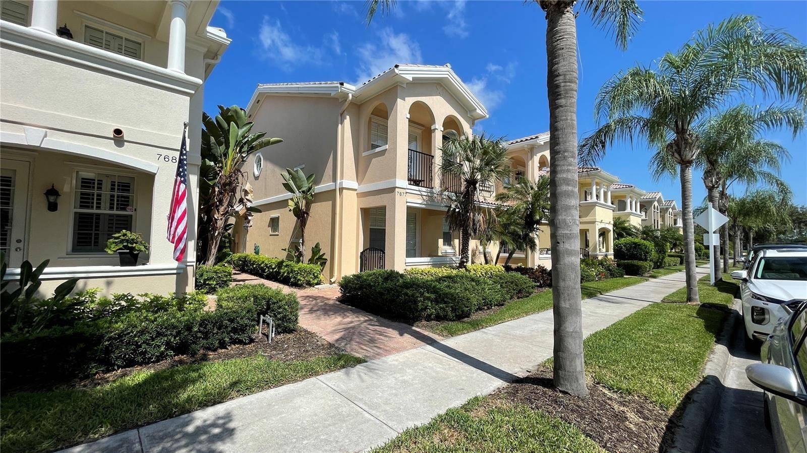 Sarasota, FL 34238,7677 BERGAMO AVE