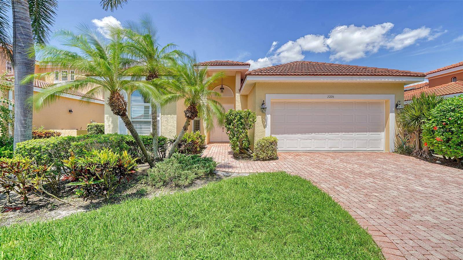 Sarasota, FL 34238,7270 ALICANTE DR #3