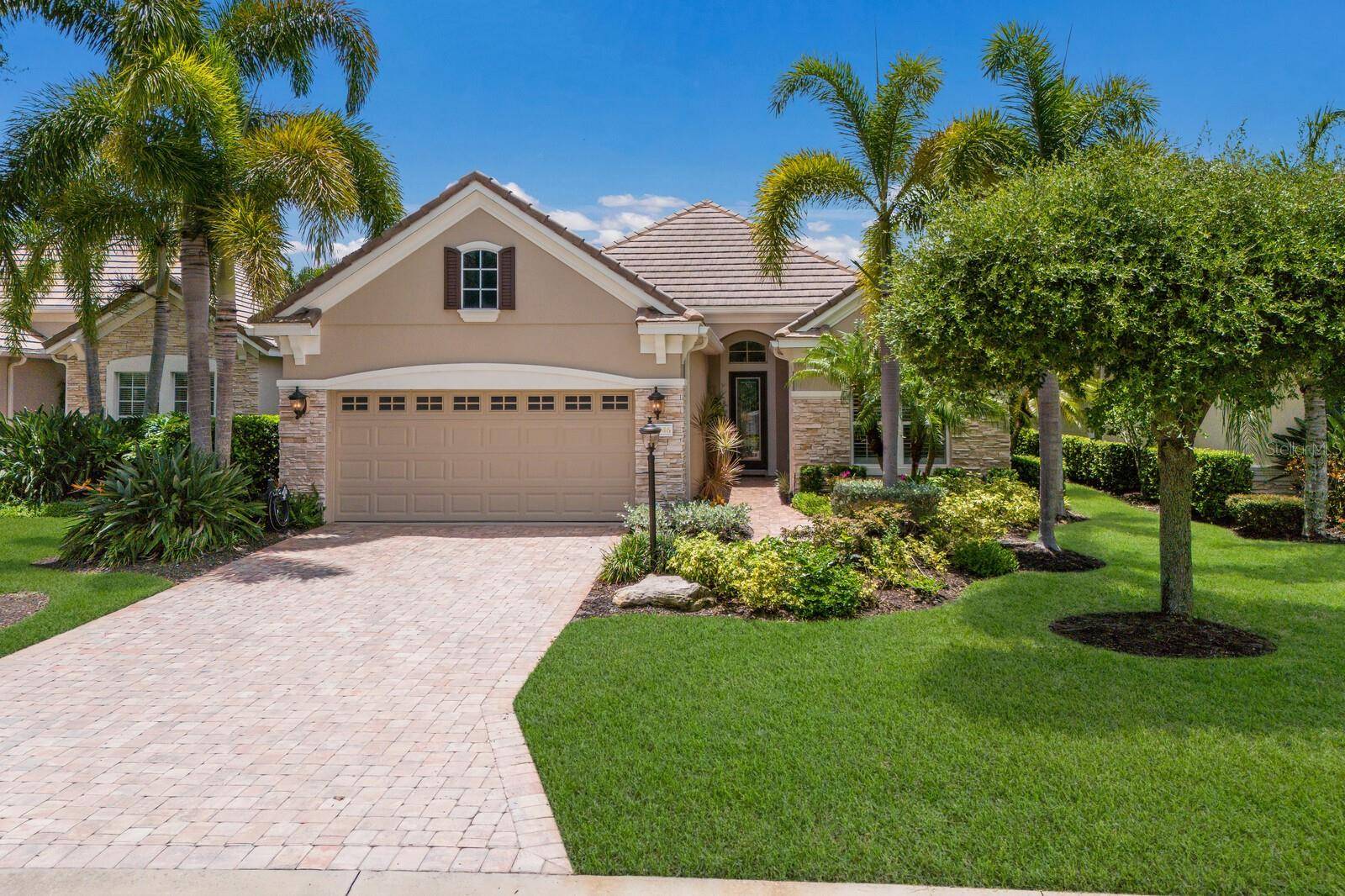 Lakewood Ranch, FL 34202,12046 THORNHILL CT