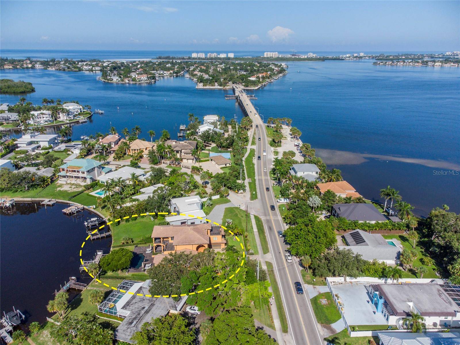 Sarasota, FL 34239,1502 SIESTA DR