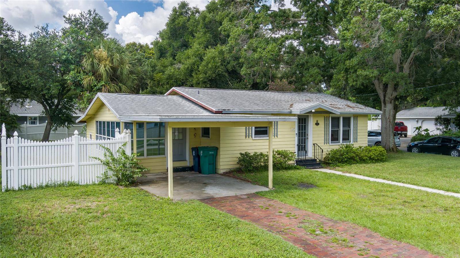 Palmetto, FL 34221,1709 7TH ST W