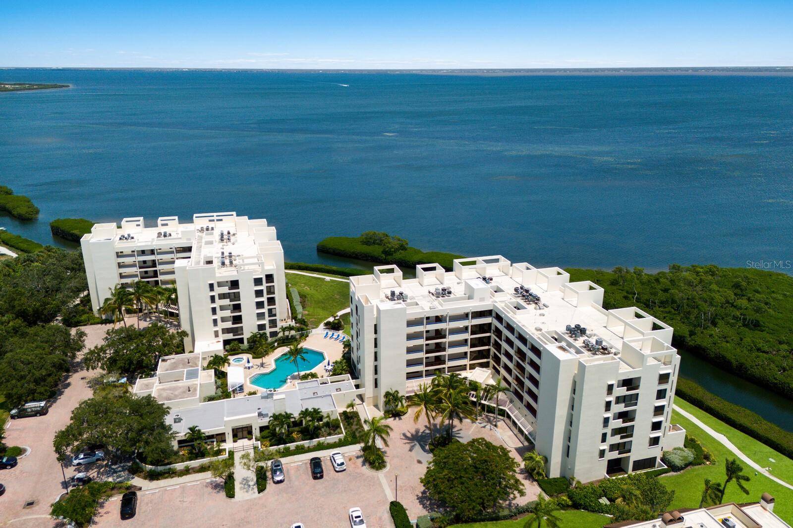 Longboat Key, FL 34228,2016 HARBOURSIDE DR #323